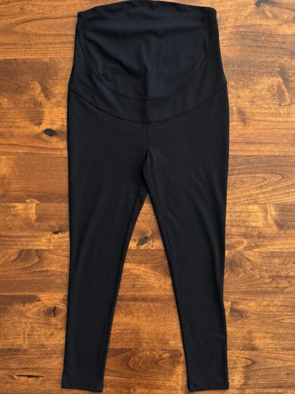 Kimi & Kai Medium Black Maternity Belly Support Leggings